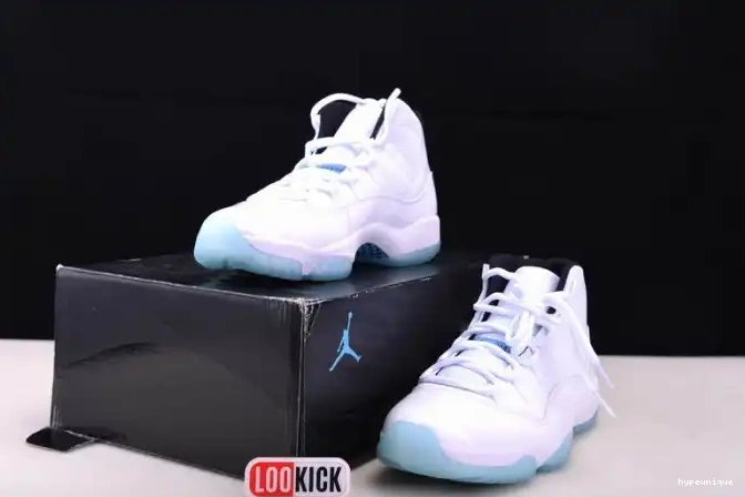 HYPE Retro Blue Jordan Legend (2014) 378037-117 11 Air 0417